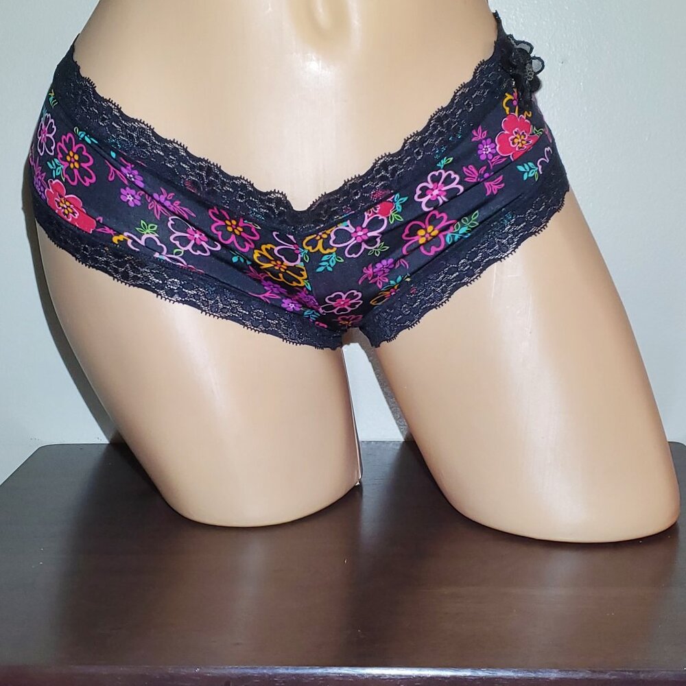Victoria's Secrets Sexy Little Things Panties. New with Tags Size Medium.